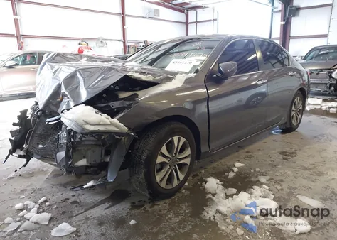 2015 Honda Accord Lx z USA, uszkodzony, nr VIN 1HGCR2F36FA222207
